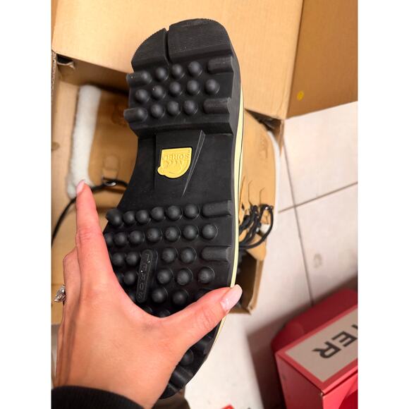 Sorel Caribou™ WP Waterproof Boot Buff Caramel Color Men's Size 9 - Picture 3 of 5